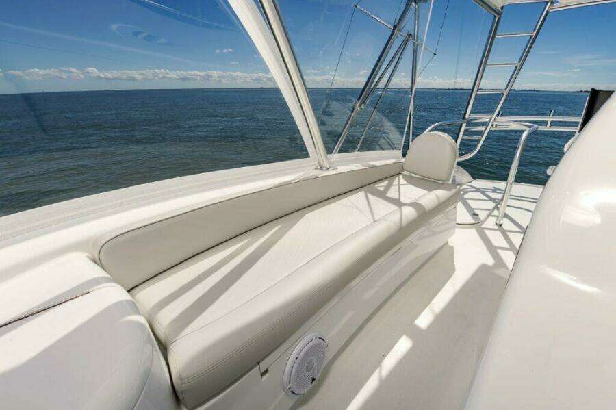 Fdd76ee5 07b2 4fea Ae8d C90dfbc79e57