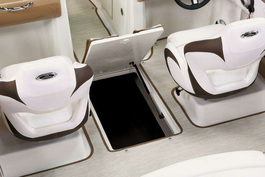 21ft Chaparral Yacht For Sale