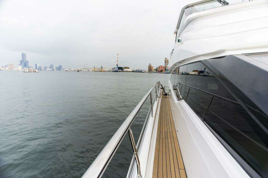 Side Decks