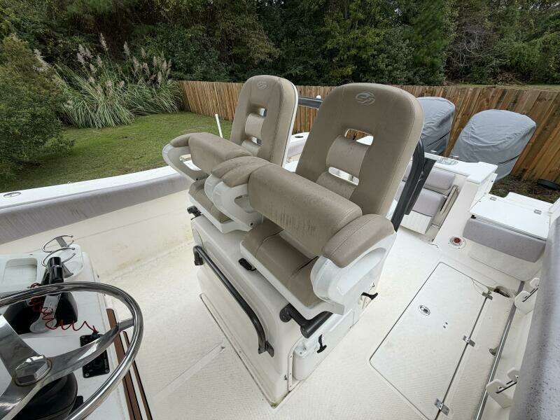 28ft Sea Fox Yacht For Sale