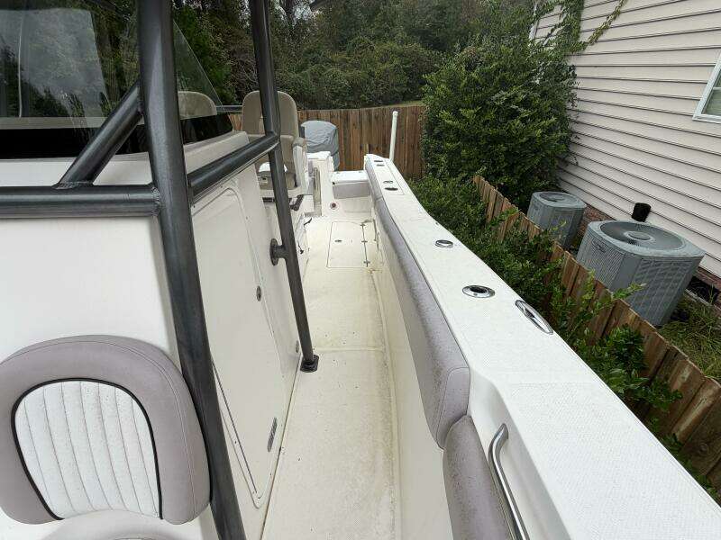 28ft Sea Fox Yacht For Sale