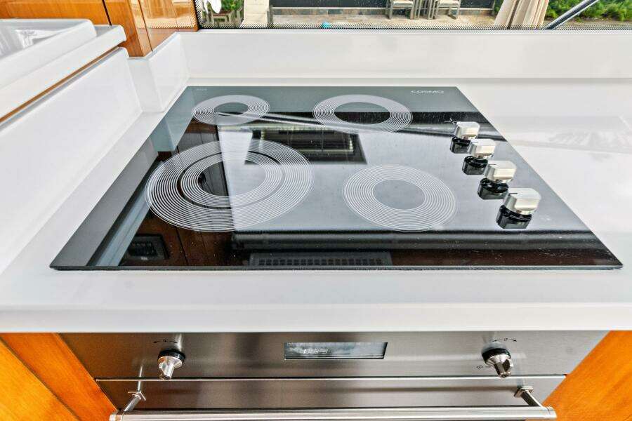 Joie de Vivre 52ft Sunseeker Yacht For Sale Joie de Vivre 52ft Sunseeker Yacht For Sale