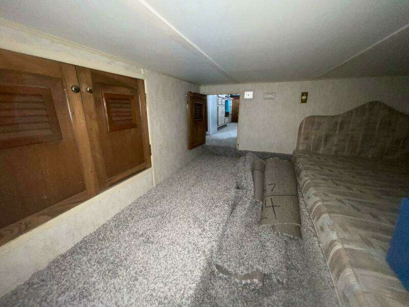 Sea Dog 37ft Gibson Yacht For Sale