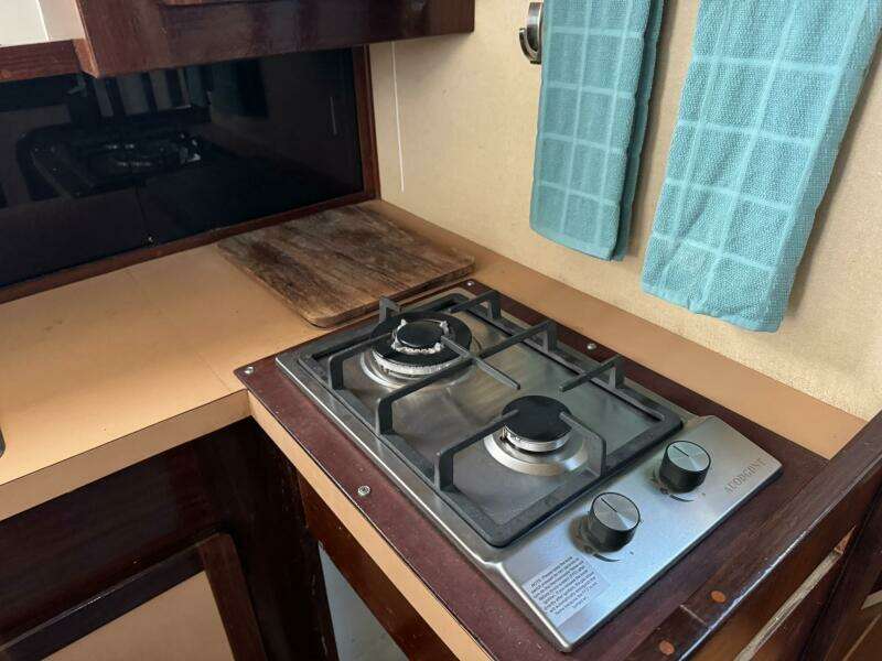 Fleur De Leigh 11 35ft Mainship Yacht For Sale