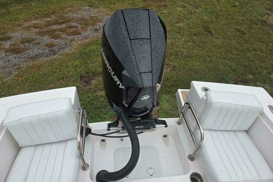20ft Limestone Yacht For Sale
