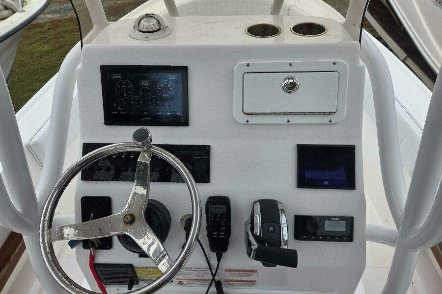 20ft Limestone Yacht For Sale