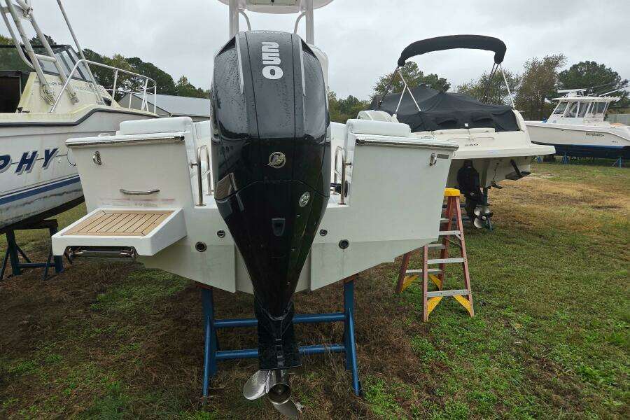 20ft Limestone Yacht For Sale