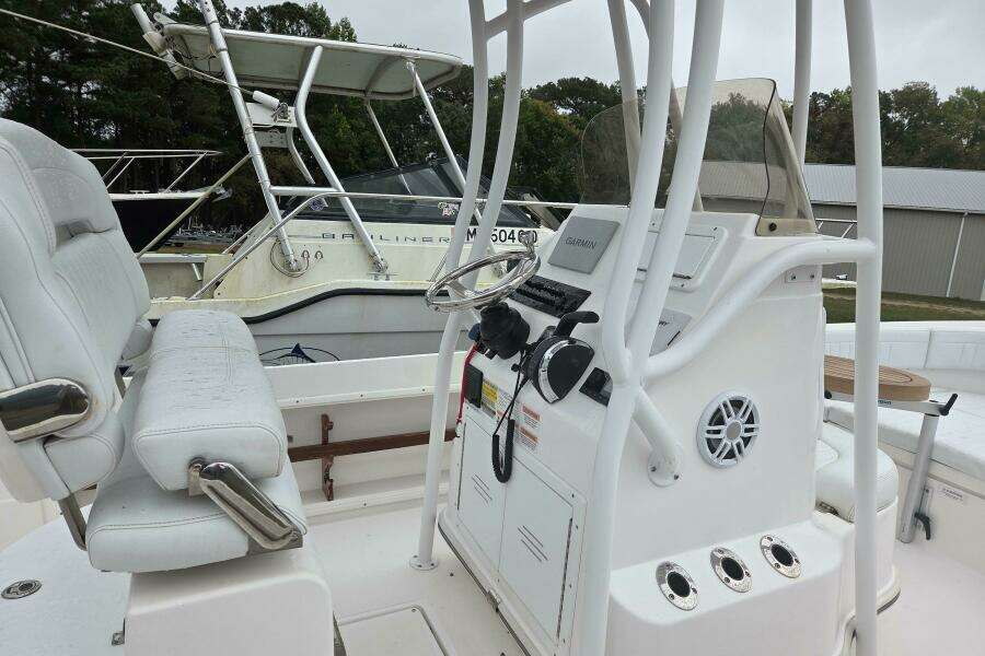 20ft Limestone Yacht For Sale
