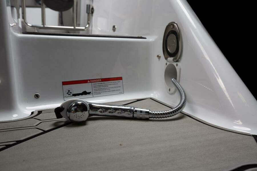 26ft Four Winns Yacht For Sale