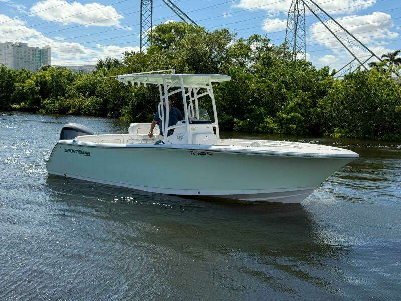 23ft Sportsman Yacht For Sale