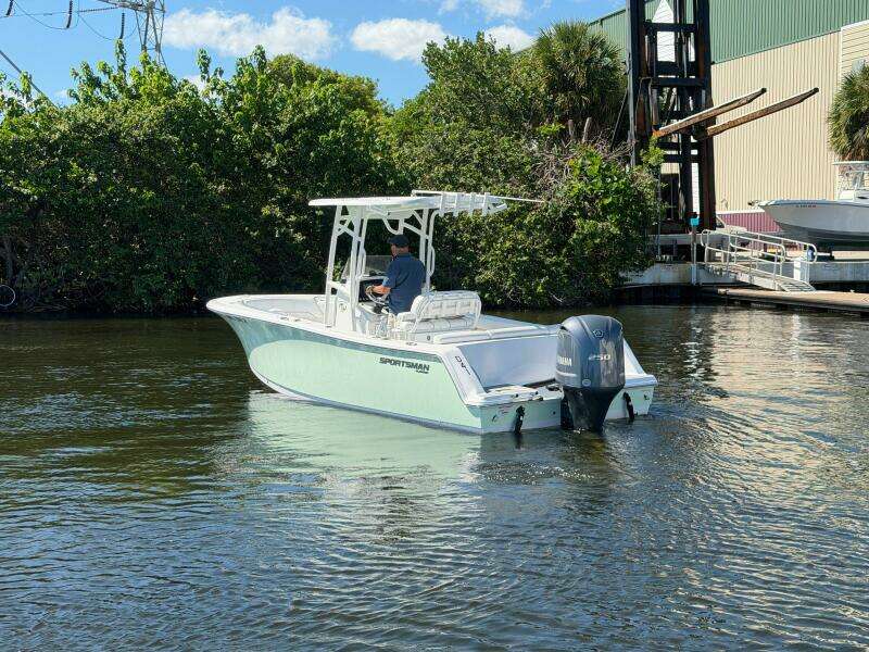 23ft Sportsman Yacht For Sale