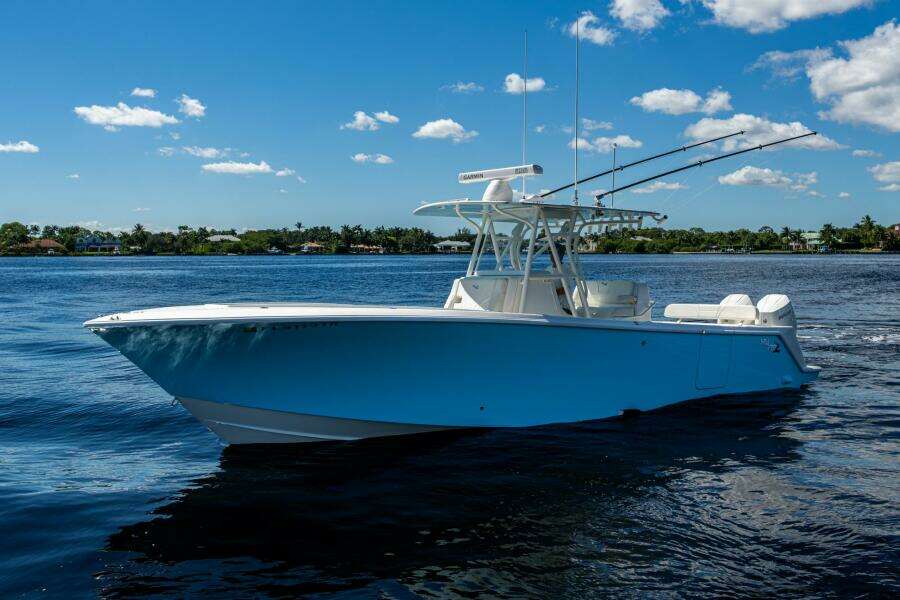 DA BUBBS 31ft SeaVee Yacht For Sale