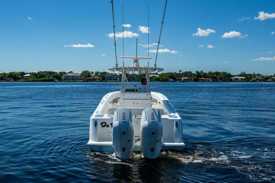 DA BUBBS 31ft SeaVee Yacht For Sale