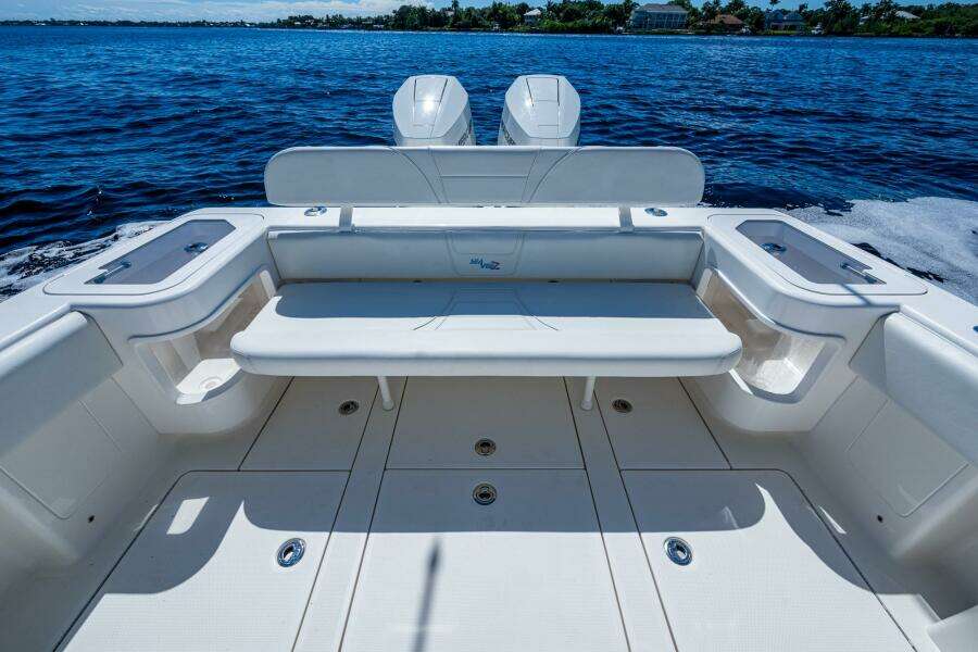DA BUBBS 31ft SeaVee Yacht For Sale