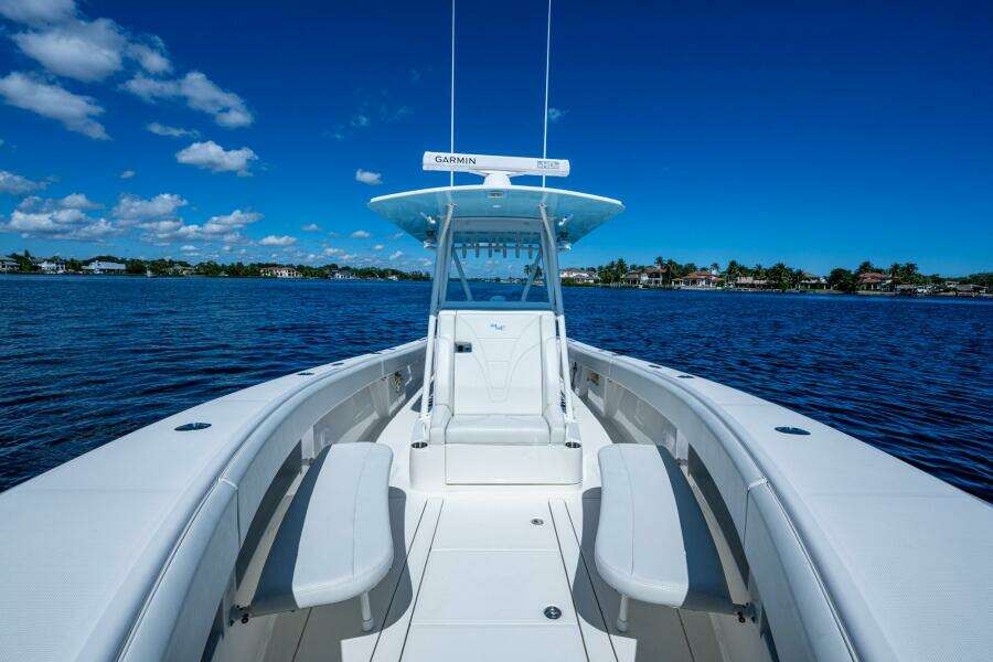 DA BUBBS 31ft SeaVee Yacht For Sale
