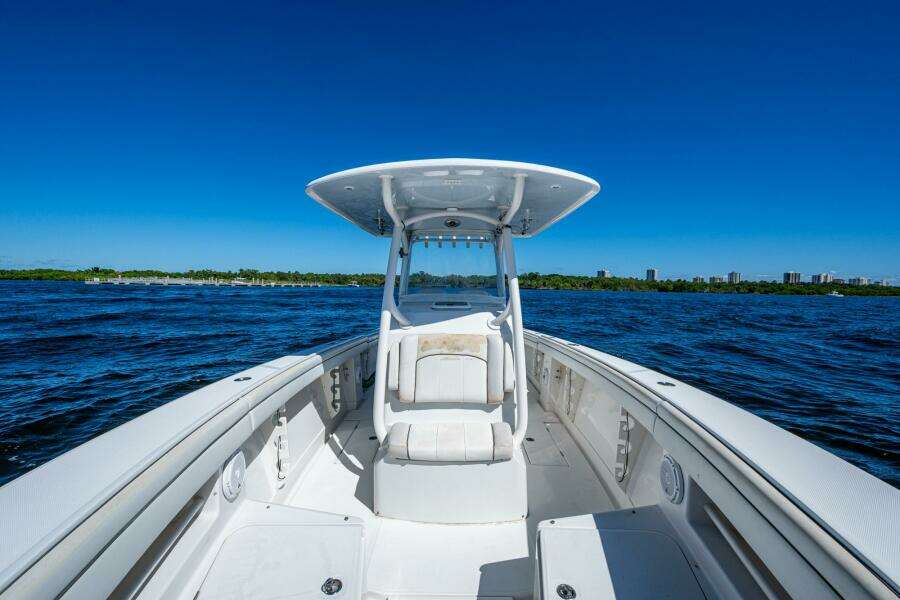 30ft Jupiter Yacht For Sale