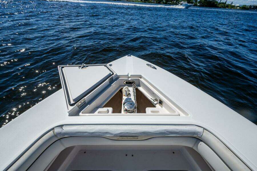 30ft Jupiter Yacht For Sale