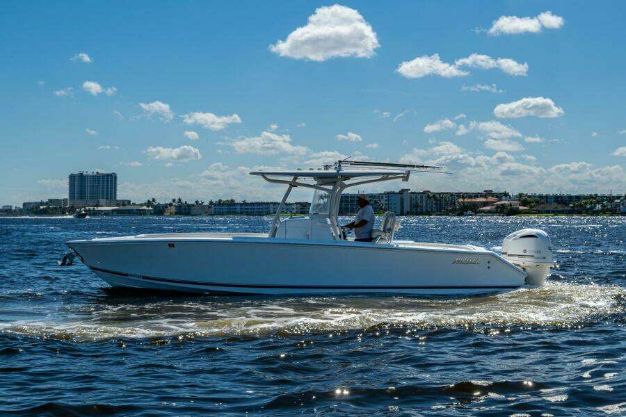 30ft Jupiter Yacht For Sale