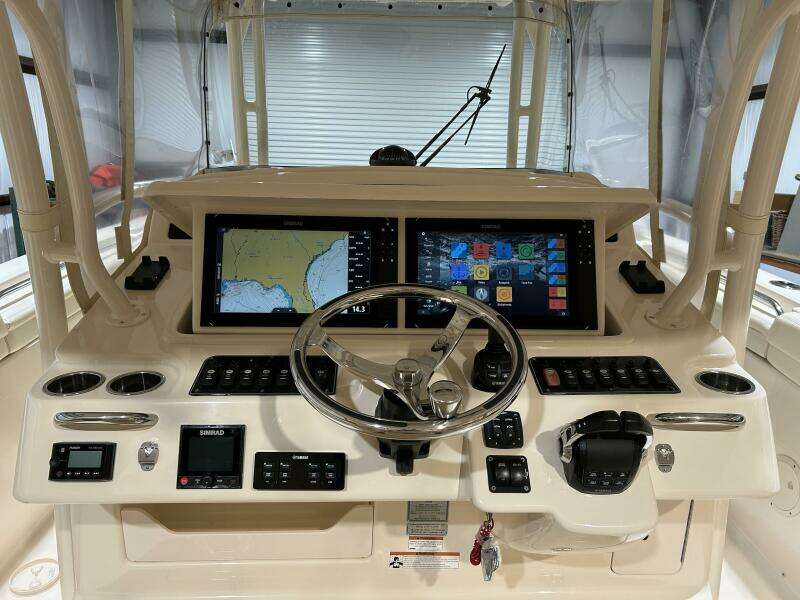 33ft Grady White Yacht For Sale