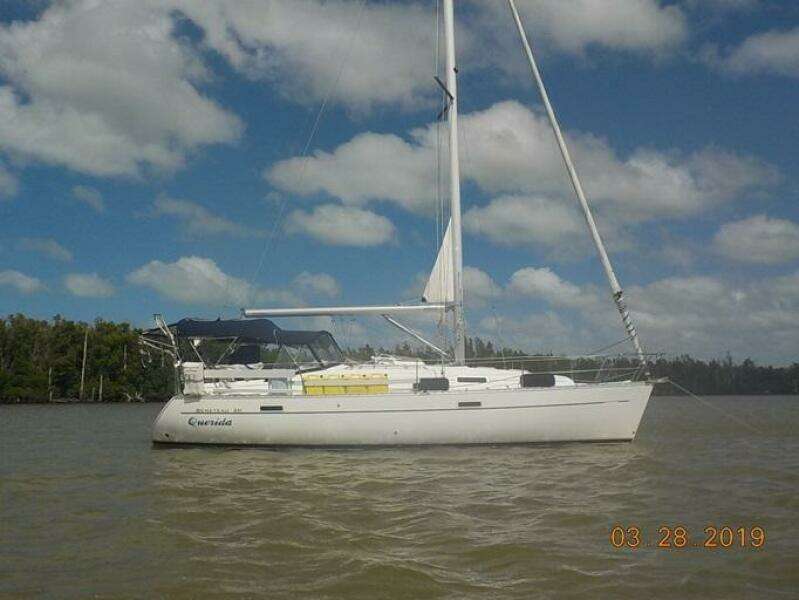 Querida 33ft Beneteau Yacht For Sale