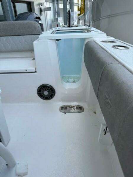 22ft Sea Fox Yacht For Sale