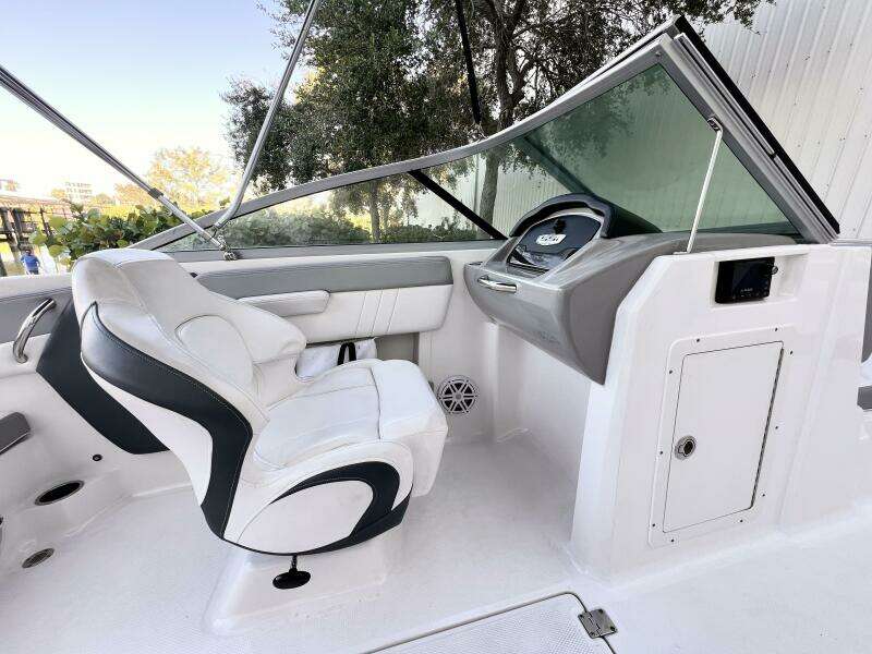 21ft Chaparral Yacht For Sale