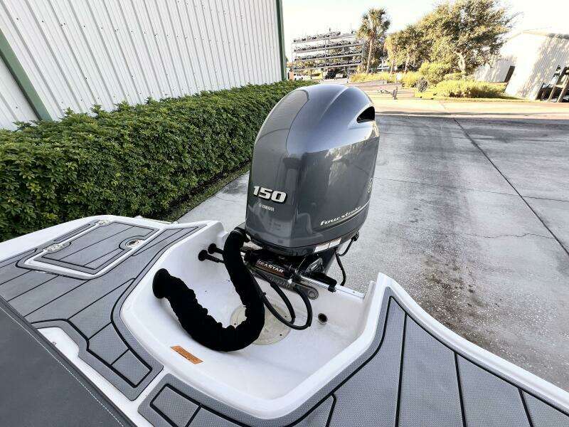 21ft Chaparral Yacht For Sale
