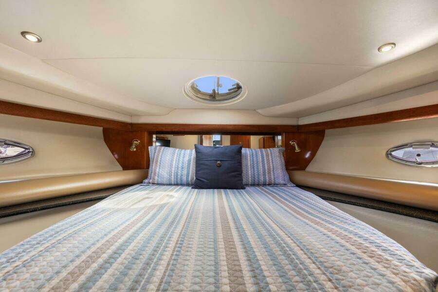 Bella Vita 40ft Meridian Yacht For Sale