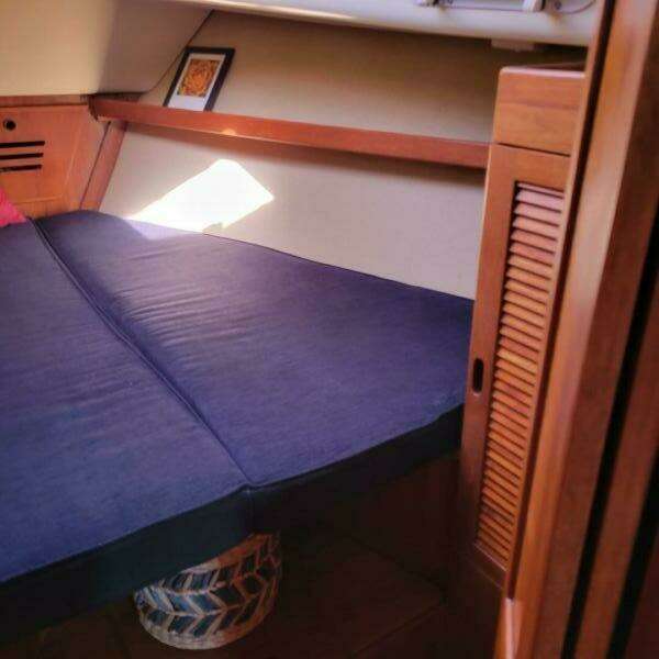 Autumn Lady 39ft Pearson Yacht For Sale