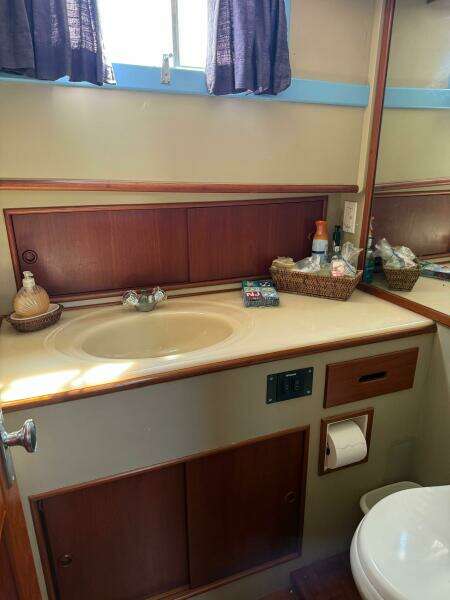 46ft Grand Banks Yacht For Sale