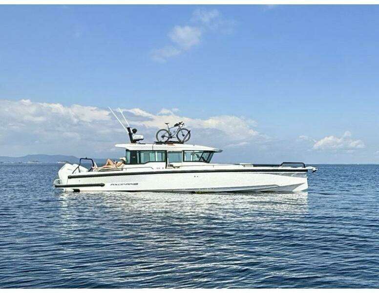 37ft Axopar Yacht For Sale