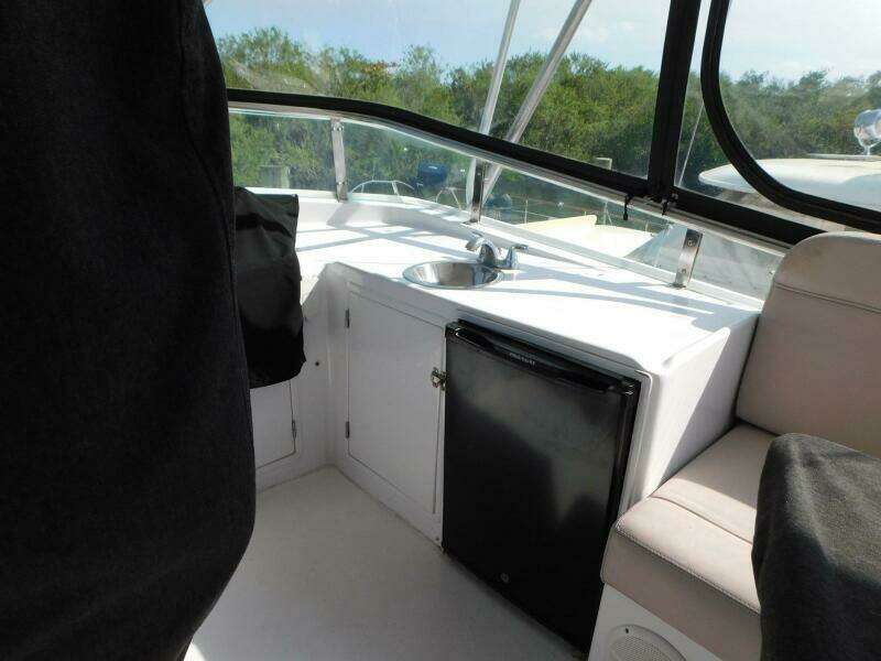 Driftwood 52ft Jefferson Yacht For Sale