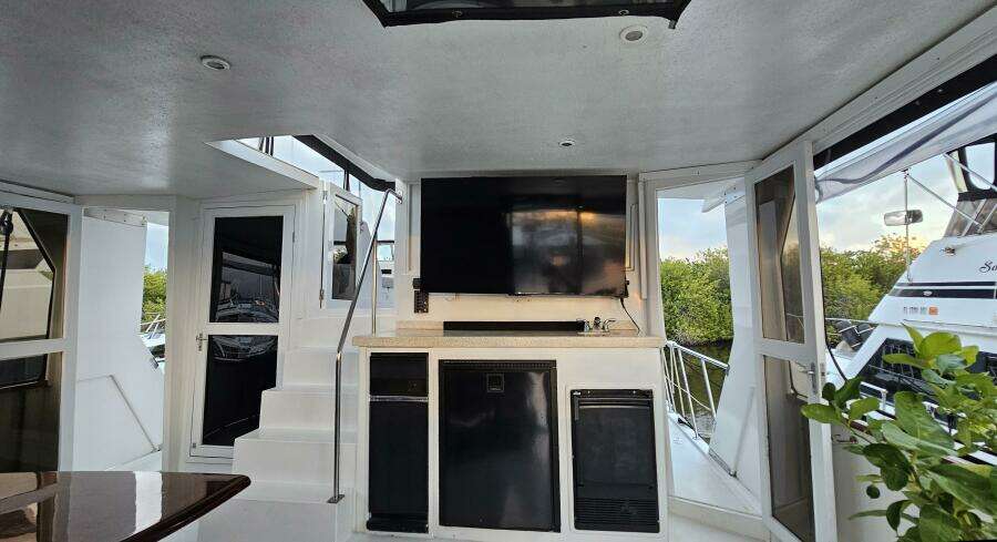 Driftwood 52ft Jefferson Yacht For Sale