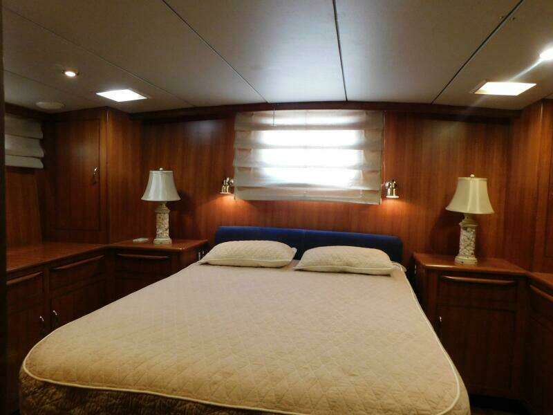 Driftwood 52ft Jefferson Yacht For Sale
