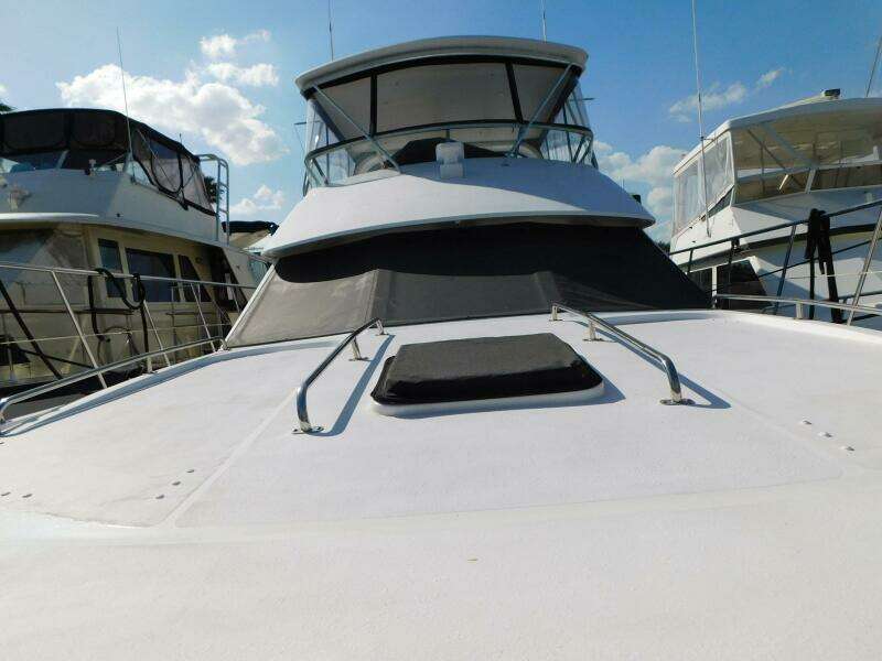Driftwood 52ft Jefferson Yacht For Sale