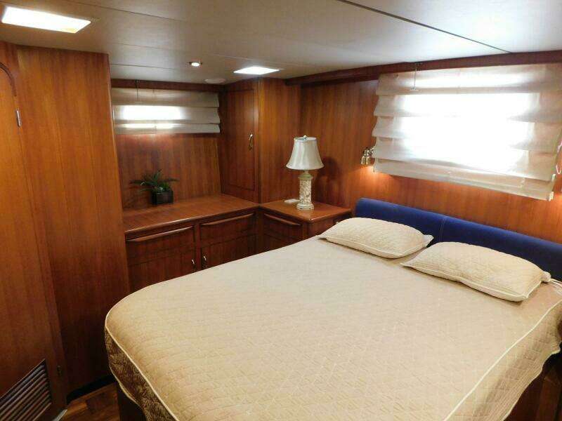 Driftwood 52ft Jefferson Yacht For Sale