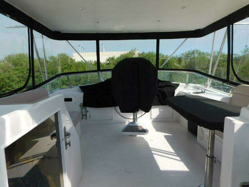 Driftwood 52ft Jefferson Yacht For Sale