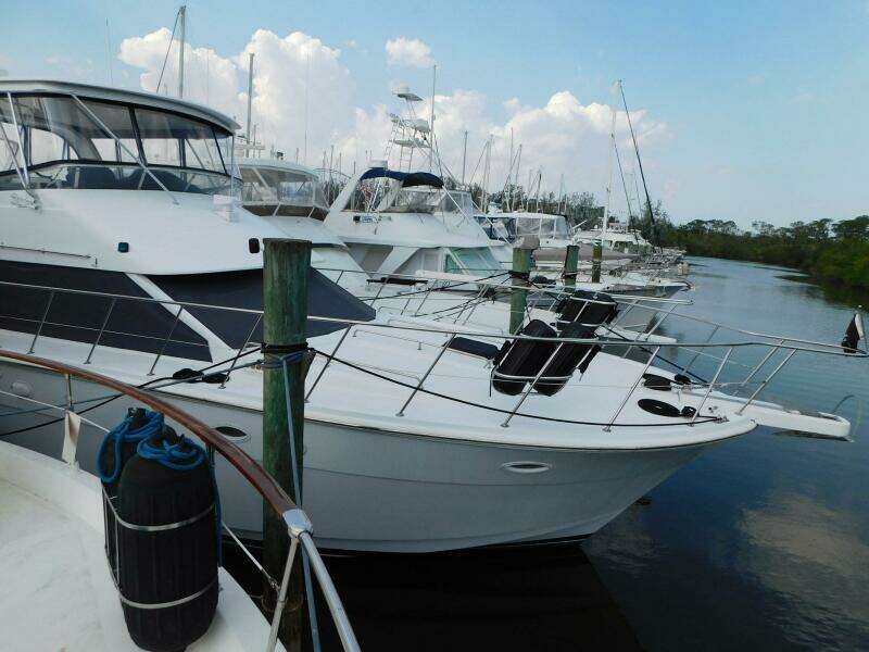 Driftwood 52ft Jefferson Yacht For Sale