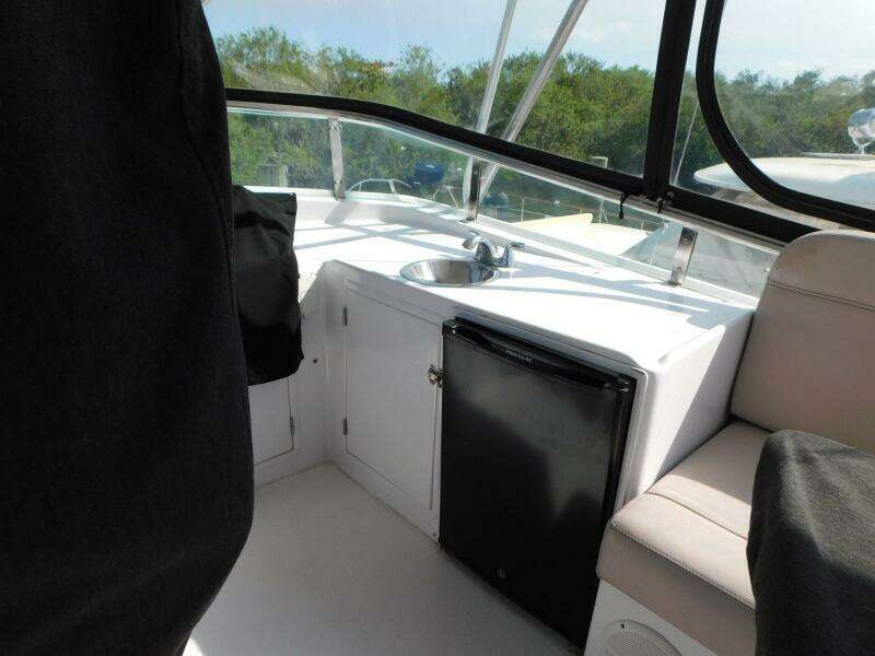 Driftwood 52ft Jefferson Yacht For Sale