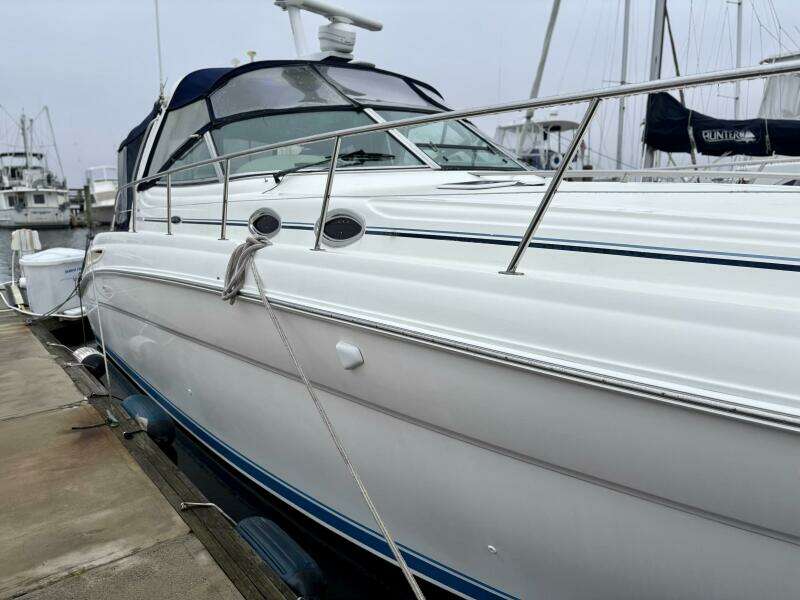 38ft Sea Ray Yacht For Sale