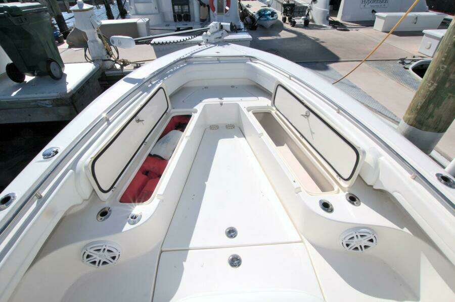 27ft Blackwood Yacht For Sale