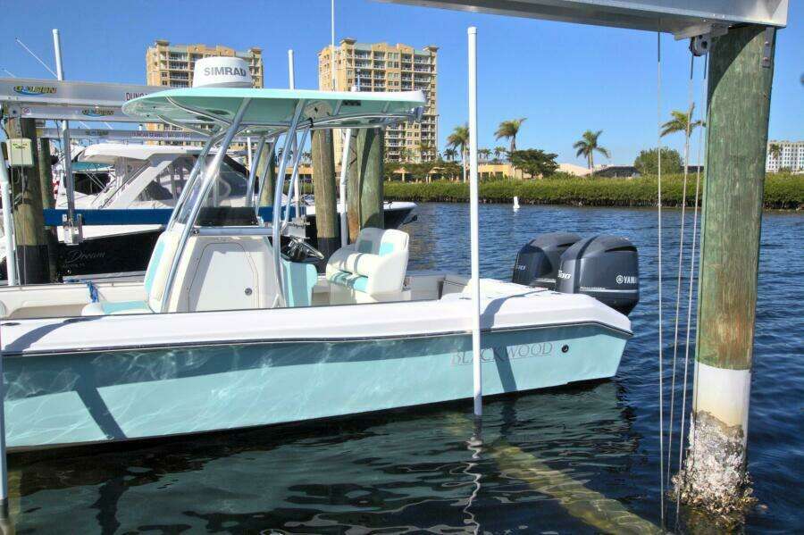27ft Blackwood Yacht For Sale