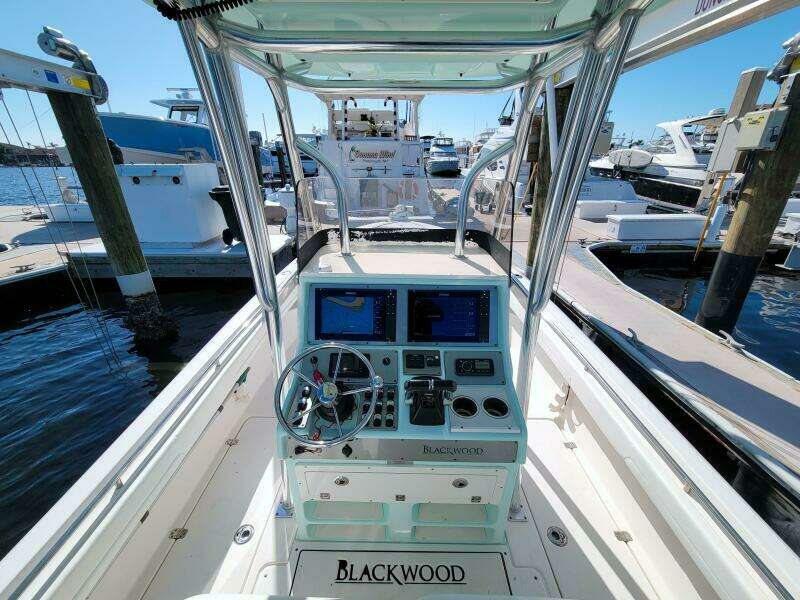 27ft Blackwood Yacht For Sale