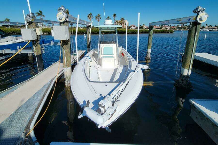 27ft Blackwood Yacht For Sale
