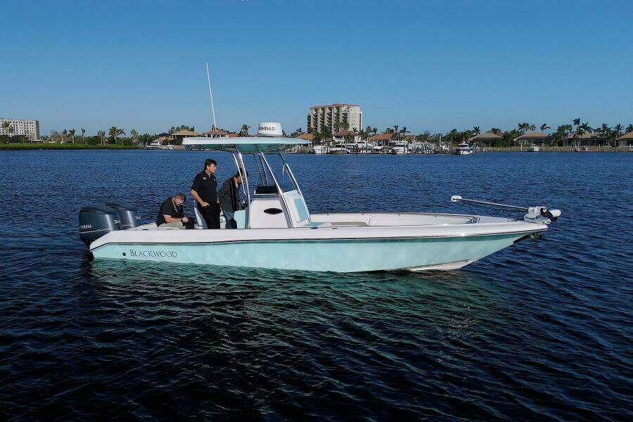 27ft Blackwood Yacht For Sale