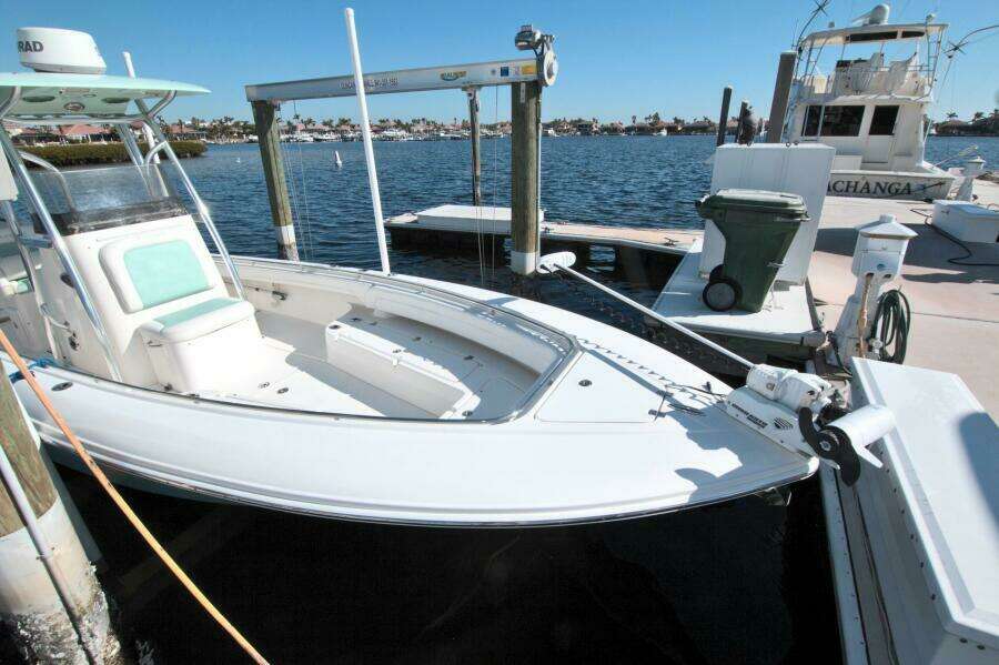 27ft Blackwood Yacht For Sale