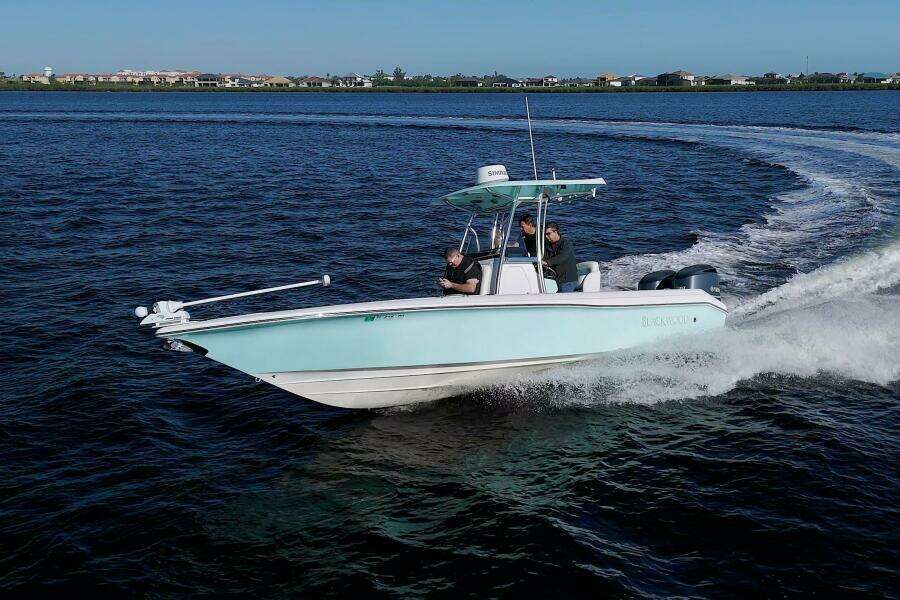 27ft Blackwood Yacht For Sale