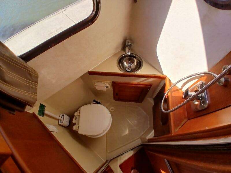 LuLu  25ft Ranger Tugs Yacht For Sale