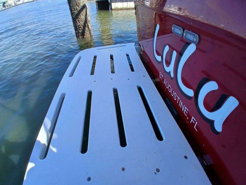 LuLu  25ft Ranger Tugs Yacht For Sale