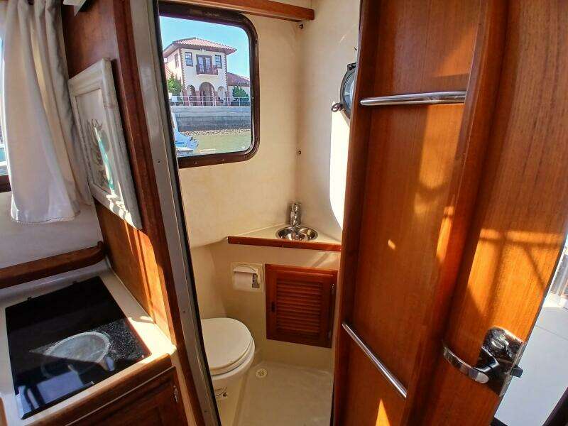 LuLu  25ft Ranger Tugs Yacht For Sale